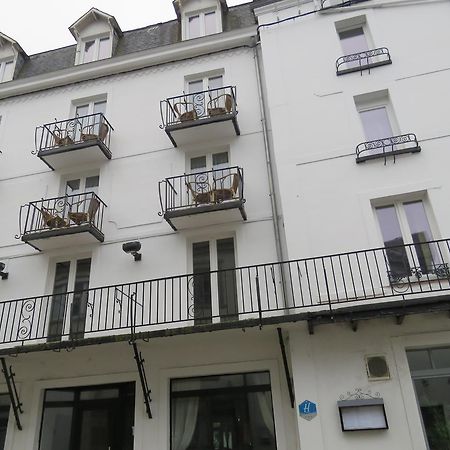 Hotel Буйон Екстериор снимка