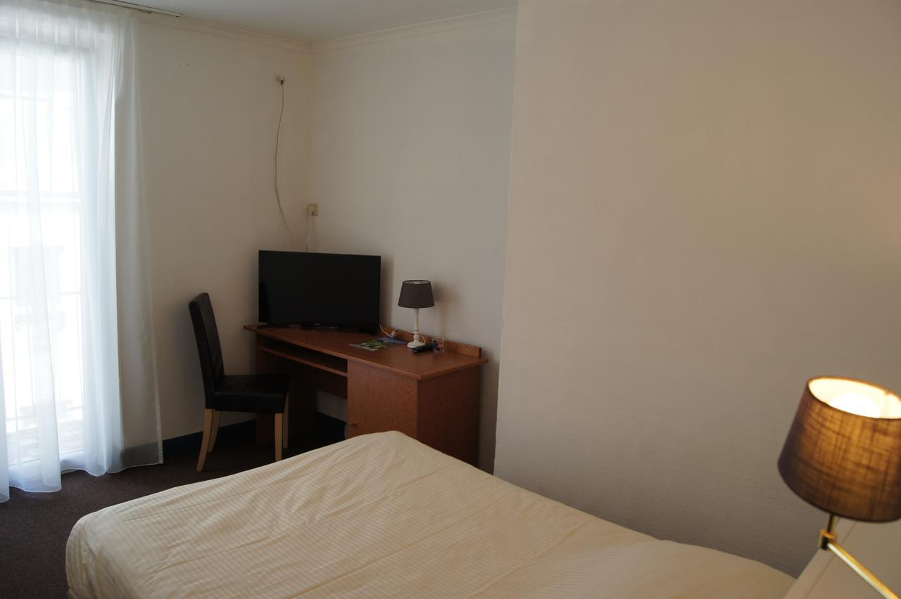 Hotel Буйон Екстериор снимка